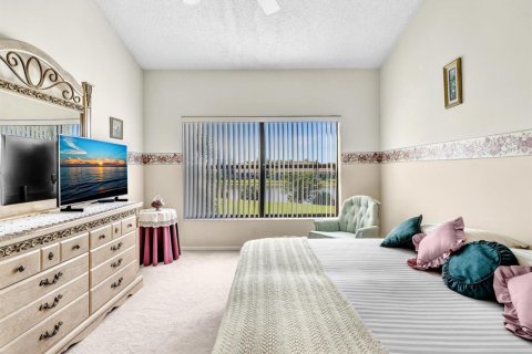 Copropriété à vendre à Boynton Beach, Floride: 2 chambres, 97.92 m2 № 2387844 - photo 13