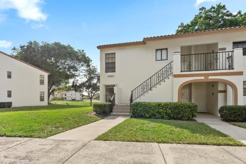Copropriété à louer à Boca Raton, Floride: 2 chambres, 87.14 m2 № 2085432 - photo 18