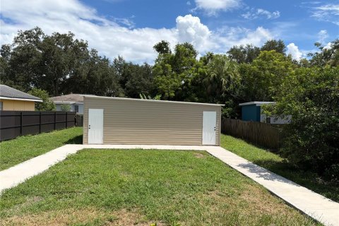House in Tampa, Florida 1 bedroom, 46.45 sq.m. № 2359093