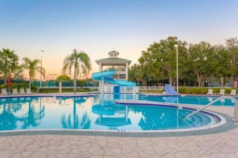 Townhouse in Tampa, Florida 3 bedrooms, 126.72 sq.m. № 1879436 - photo 23