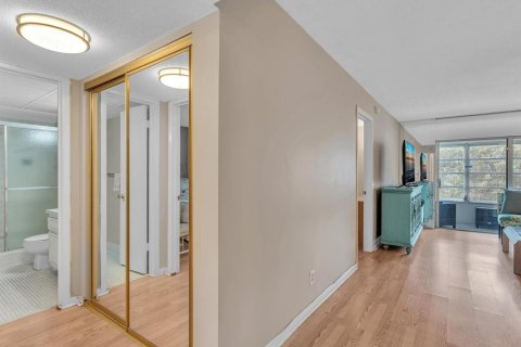 Condominio en venta en Lauderdale Lakes, Florida, 2 dormitorios, 94.85 m2 № 2084493 - foto 9