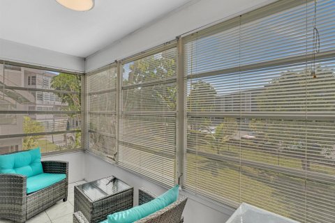 Condominio en venta en Lauderdale Lakes, Florida, 2 dormitorios, 94.85 m2 № 2084493 - foto 21