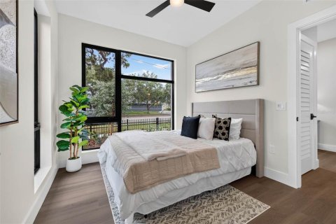 Adosado en venta en Saint Petersburg, Florida, 2 dormitorios, 135.17 m2 № 2238535 - foto 21