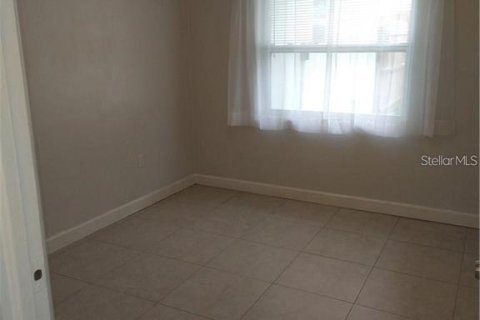 Casa en alquiler en Sarasota, Florida, 4 dormitorios, 137.31 m2 № 2258997 - foto 2