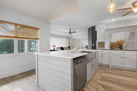 Villa ou maison à vendre à Port Charlotte, Floride: 3 chambres, 199.46 m2 № 1444894 - photo 15
