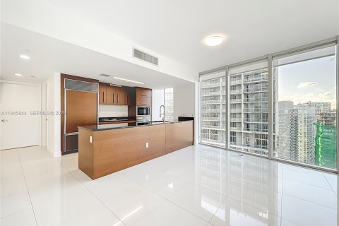 Condo in Miami, Florida, 2 bedrooms № 2263243 - photo 16