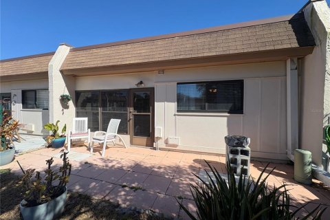 Villa ou maison à vendre à Clearwater, Floride: 2 chambres, 75.44 m2 № 2226594 - photo 25