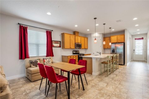 Casa en venta en Davenport, Florida, 4 dormitorios, 180.69 m2 № 2218310 - foto 4