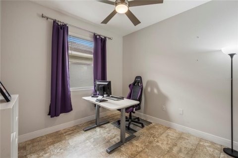 Casa en venta en Davenport, Florida, 4 dormitorios, 180.69 m2 № 2218310 - foto 10