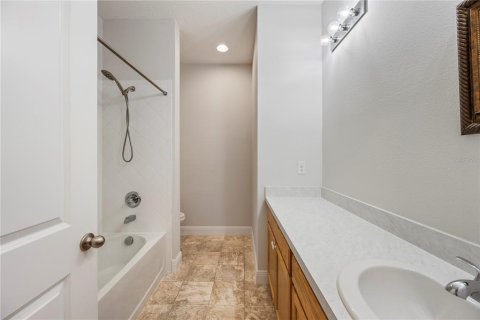 Casa en venta en Davenport, Florida, 4 dormitorios, 180.69 m2 № 2218310 - foto 11