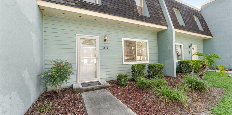 Condominio en Gainesville, Florida, 3 dormitorios № 1847576
