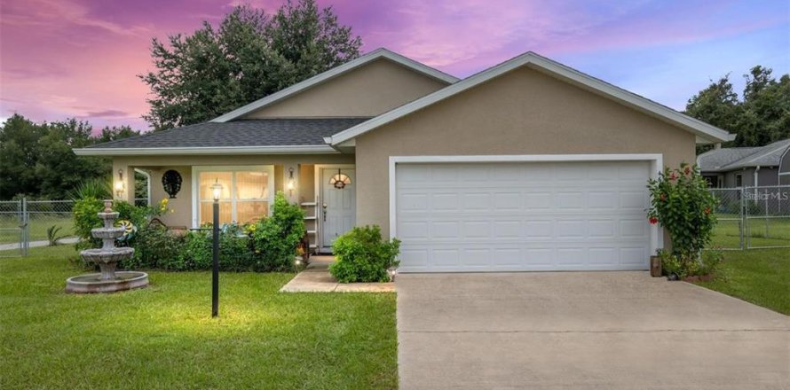 Villa ou maison à Ocala, Floride 3 chambres, 135.92 m2 № 2156846