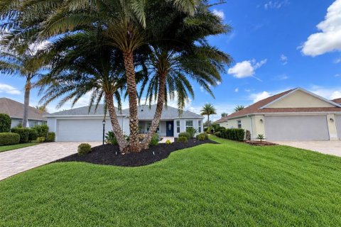 House in The Villages, Florida 3 bedrooms, 144.83 sq.m. № 2362292
