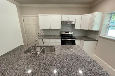 Casa en venta en Gainesville, Florida, 3 dormitorios, 110.74 m2 № 2386365 - foto 6