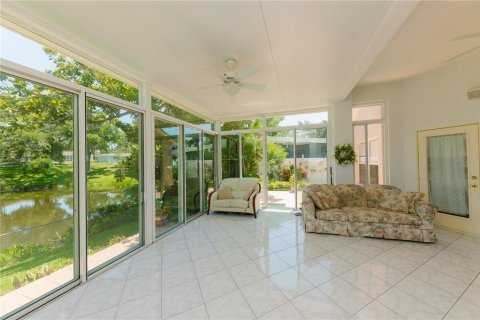House in Clearwater, Florida 3 bedrooms, 166.67 sq.m. № 1771457 - photo 16