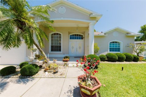 House in Clearwater, Florida 3 bedrooms, 166.67 sq.m. № 1771457 - photo 4