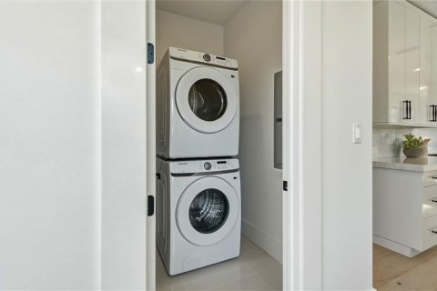 Copropriété à vendre à Indian Rocks Beach, Floride: 4 chambres, 236.9 m2 № 2322999 - photo 13