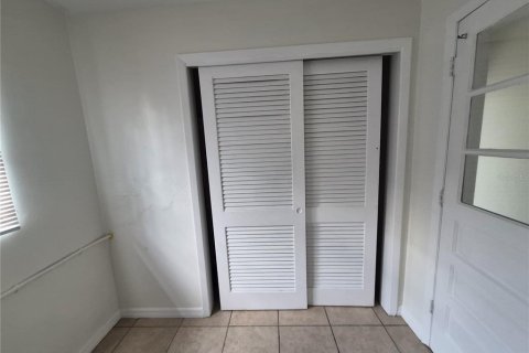 House in Beverly Hills, Florida 2 bedrooms, 75.07 sq.m. № 2232781 - photo 11
