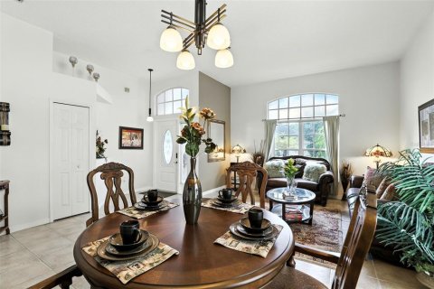 Casa en venta en Orlando, Florida, 4 dormitorios, 189.33 m2 № 1886733 - foto 13