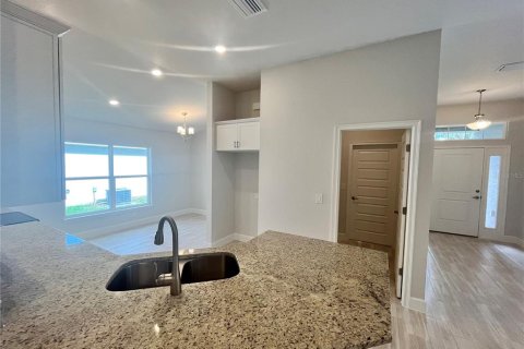 Casa en venta en Summerfield, Florida, 4 dormitorios, 170.1 m2 № 1508383 - foto 10