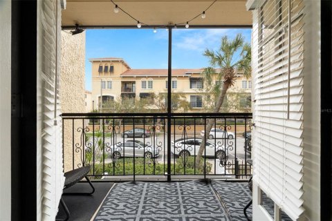 Condo in Tampa, Florida, 2 bedrooms  № 1528053 - photo 23