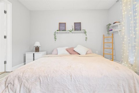 Condo in Tampa, Florida, 2 bedrooms  № 1528053 - photo 6