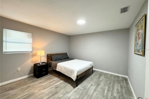 Casa en alquiler en Clearwater, Florida, 5 dormitorios, 166.11 m2 № 1884353 - foto 22