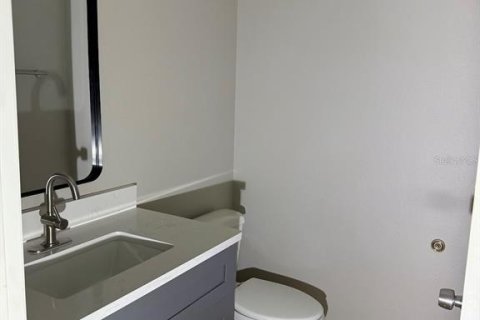 Снять в аренду коммерческую недвижимость в Окала, Флорида 167.22м2, № 2204499 - фото 8