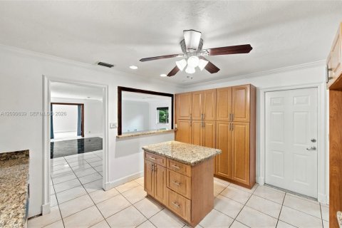 Casa en venta en Fort Lauderdale, Florida, 2 dormitorios, 124.02 m2 № 2388077 - foto 11