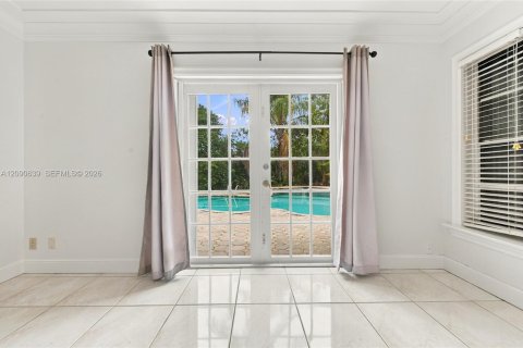Casa en venta en Fort Lauderdale, Florida, 2 dormitorios, 124.02 m2 № 2388077 - foto 16