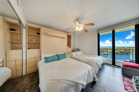 Condominio en venta en Aventura, Florida, 2 dormitorios, 105.17 m2 № 2076276 - foto 15