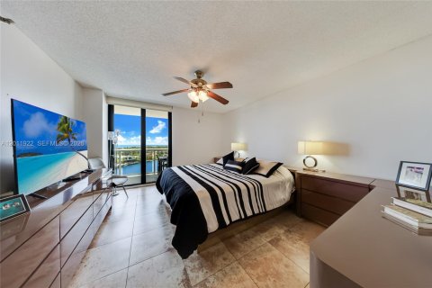 Condominio en venta en Aventura, Florida, 2 dormitorios, 105.17 m2 № 2076276 - foto 12