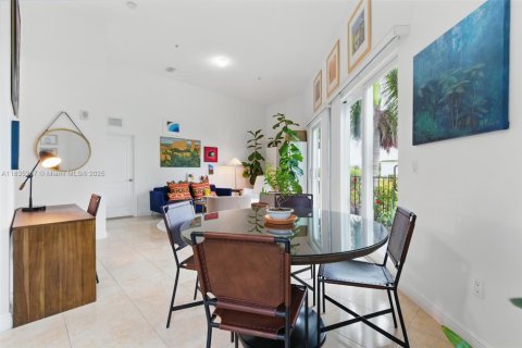 Copropriété à louer à Miami, Floride: 1 chambre, 83.8 m2 № 1818249 - photo 8