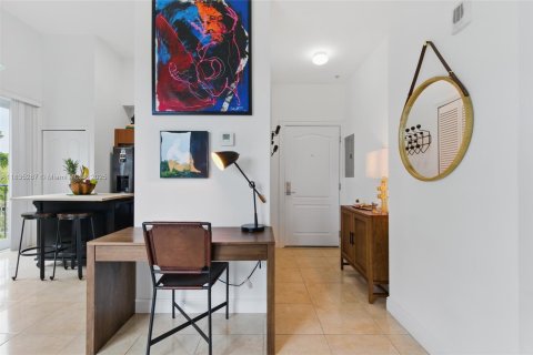 Copropriété à louer à Miami, Floride: 1 chambre, 83.8 m2 № 1818249 - photo 9