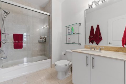 Copropriété à louer à Miami, Floride: 1 chambre, 83.8 m2 № 1818249 - photo 22