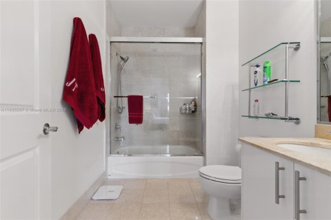 Copropriété à louer à Miami, Floride: 1 chambre, 83.8 m2 № 1818249 - photo 23