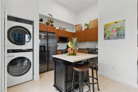 Copropriété à louer à Miami, Floride: 1 chambre, 83.8 m2 № 1818249 - photo 14