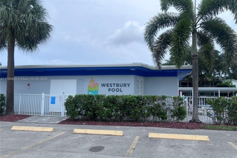 Condo in Deerfield Beach, Florida, 1 bedroom  № 1861136 - photo 17