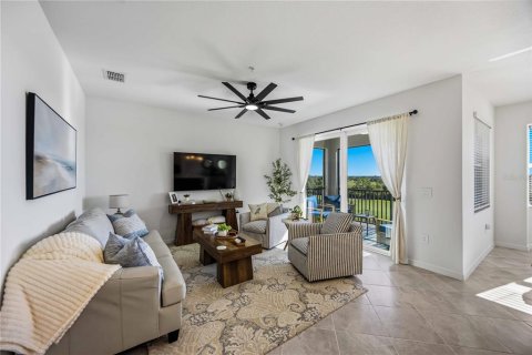 Condo in Venice, Florida, 2 bedrooms in WELLEN PARK № 2418538 - photo 7