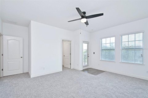 Adosado en venta en Winter Garden, Florida, 3 dormitorios, 177.26 m2 № 1917178 - foto 24