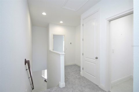 Adosado en venta en Winter Garden, Florida, 3 dormitorios, 177.26 m2 № 1917178 - foto 20