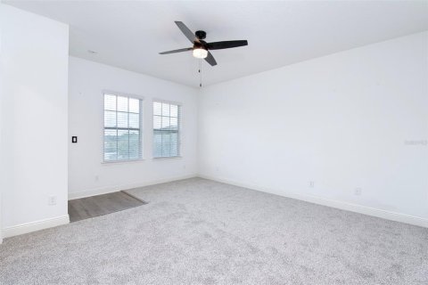 Adosado en venta en Winter Garden, Florida, 3 dormitorios, 177.26 m2 № 1917178 - foto 22