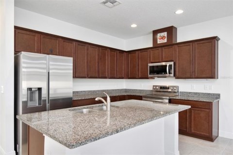 Adosado en venta en Winter Garden, Florida, 3 dormitorios, 177.26 m2 № 1917178 - foto 6