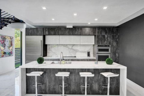 Touwnhouse à vendre à Fort Lauderdale, Floride: 3 chambres, 227.61 m2 № 2249942 - photo 6