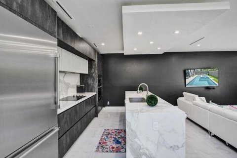 Touwnhouse à vendre à Fort Lauderdale, Floride: 3 chambres, 227.61 m2 № 2249942 - photo 13