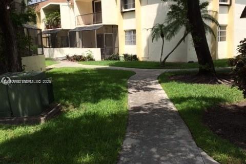 Condominio en Miami, Florida, 2 dormitorios  № 2075244
