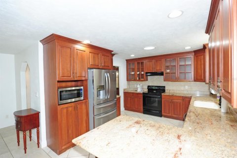 Villa ou maison à vendre à Port Orange, Floride: 3 chambres, 171.5 m2 № 1359580 - photo 9