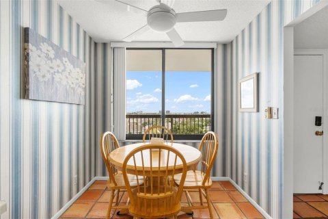 Copropriété à vendre à Saint Pete Beach, Floride: 2 chambres, 109.16 m2 № 2406554 - photo 18