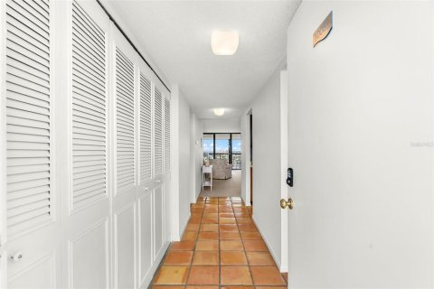 Copropriété à vendre à Saint Pete Beach, Floride: 2 chambres, 109.16 m2 № 2406554 - photo 16