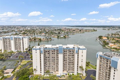 Copropriété à vendre à Saint Pete Beach, Floride: 2 chambres, 109.16 m2 № 2406554 - photo 5